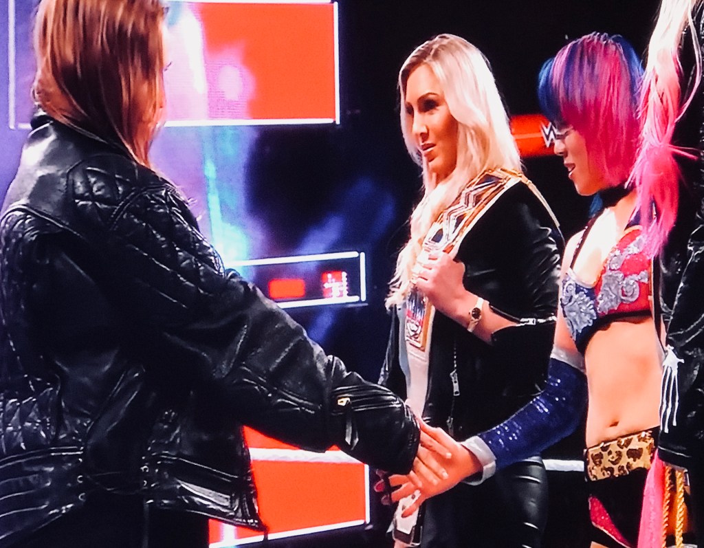 Royal Rumble 2018 – WWE Finally Pleases The Crowd As Rousey&nbsp;Appears